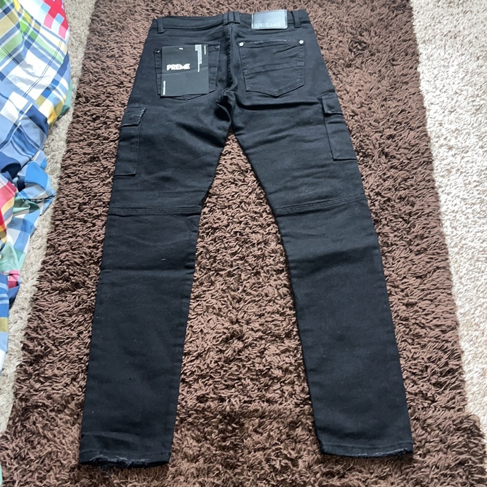PREME - Picture 6 of 6
